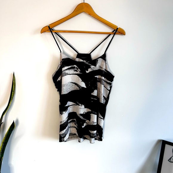 ✨2 for $20✨ Jacqueline de Yong Tank Top Size 36/Small - Picture 6 of 12